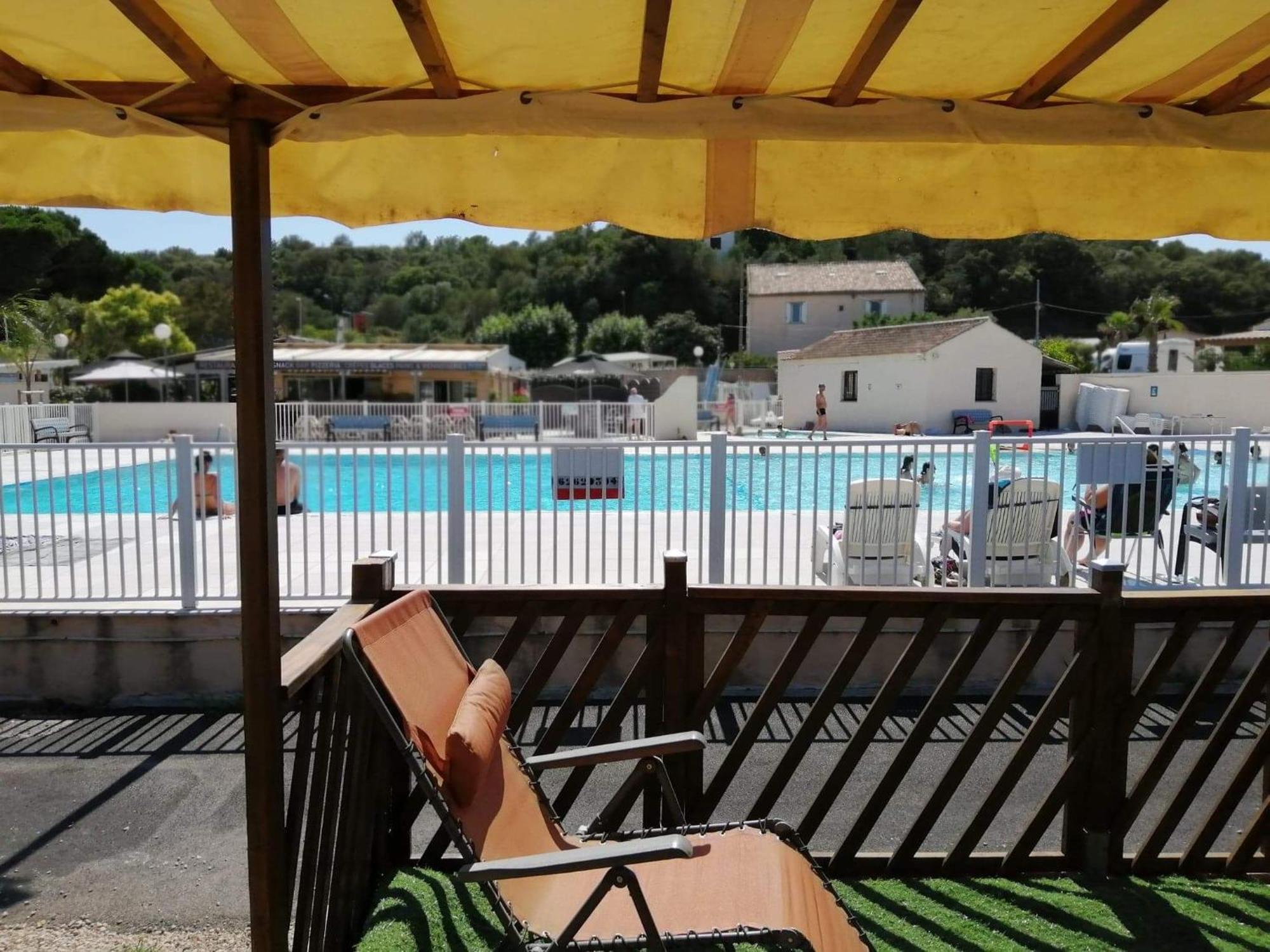 Vacances Familiales Dans Camping Avec Piscine Фрежюс Экстерьер фото